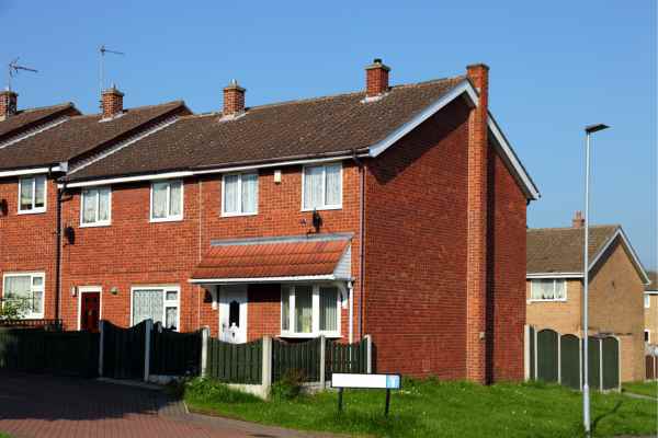 Can I Alter The Party Wall Surveyor? - A Crucial Guide From Faulkner Surveyors 3 Do you want to change the party wall surveyor you are using? Get the best results from Faulkners Bexley NOW!