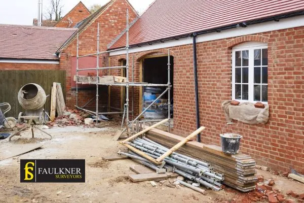 What is the minimum distance between 2 houses? 2 Distance Between Two Houses : Party Wall Surveyors Bexley